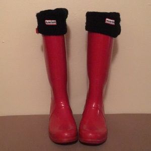 Women’s Hunter rainboots size 9.